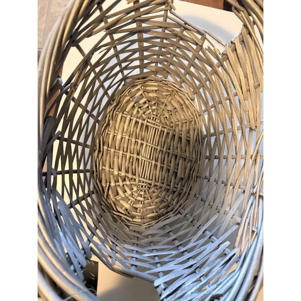 wicker baskets vintage  Silver Set Of 4